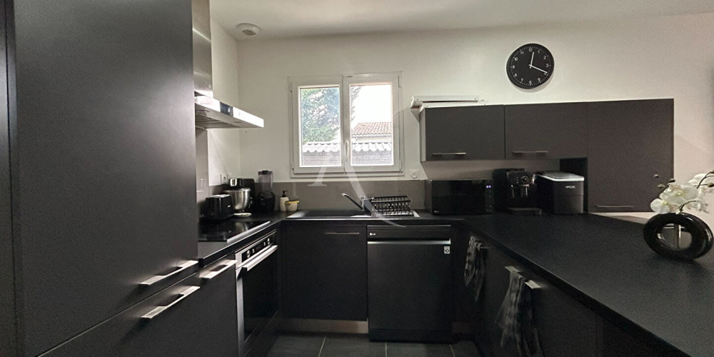 maison à LE TAILLAN MEDOC (33320)